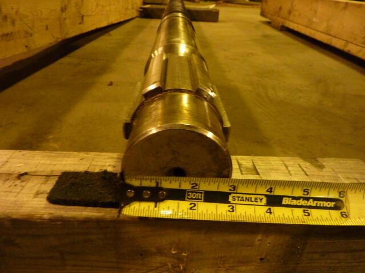 Used GENERIC Screw SCREW215 Used