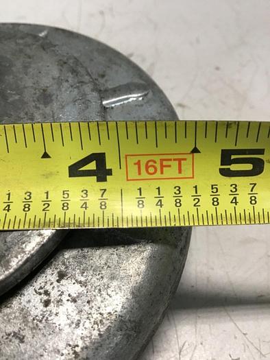 Used GENERIC Leveling Mount Pad 4.5 INCH M/M #122759