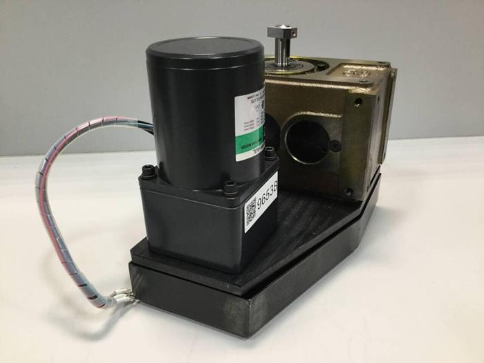 Used CKD CORP 6 Position Gear Indexer w/ Gear Motor RGIS050-006270S1F1-X002029 Used