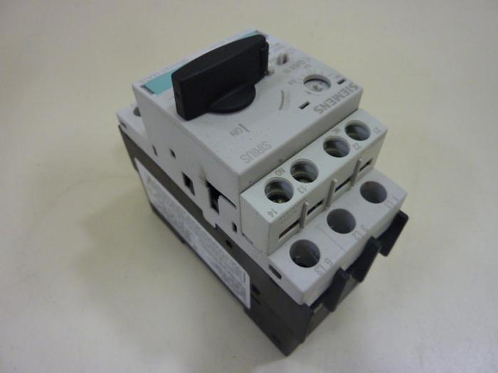 Used SIEMENS 4 Amp Circuit Breaker 3RV1021-1EA15 #50113