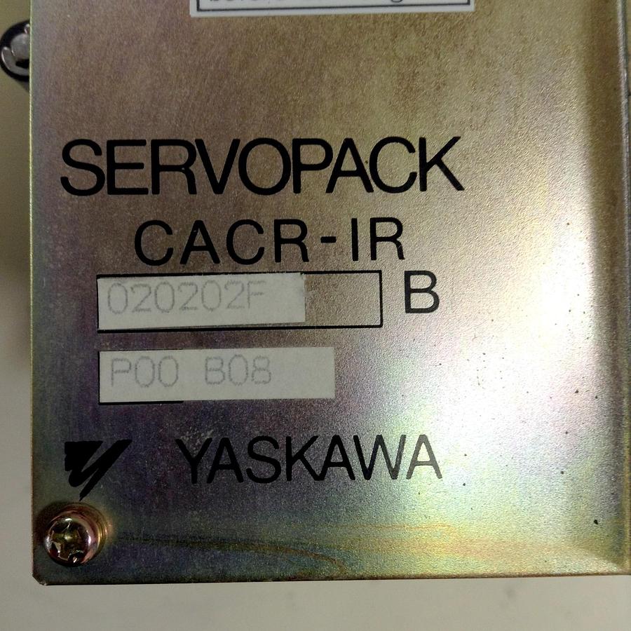 Used YASKAWA Servopack CACR-IR020202F Used