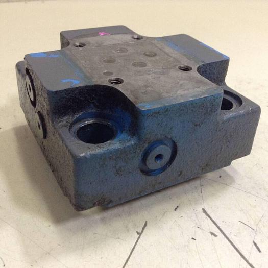 Used VICKERS Valve CVCS25D1S210S19 #89201
