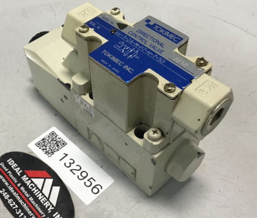 Used VICKERS Directional Control Valve DG4V32AMP7H750 USED