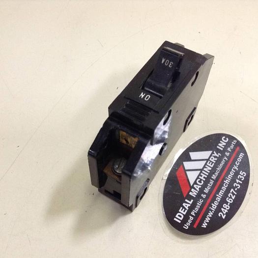 Used SQUARE D 30 Amp Circuit Breaker QB130 #75737