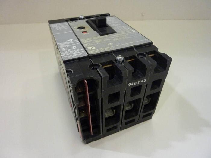 Used SIEMENS 3 Amp Circuit Breaker ED63A003 #42328