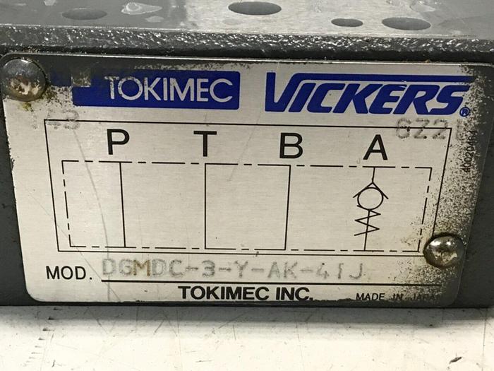 Used VICKERS Valve DGMDC-3-Y-AK-41J Used
