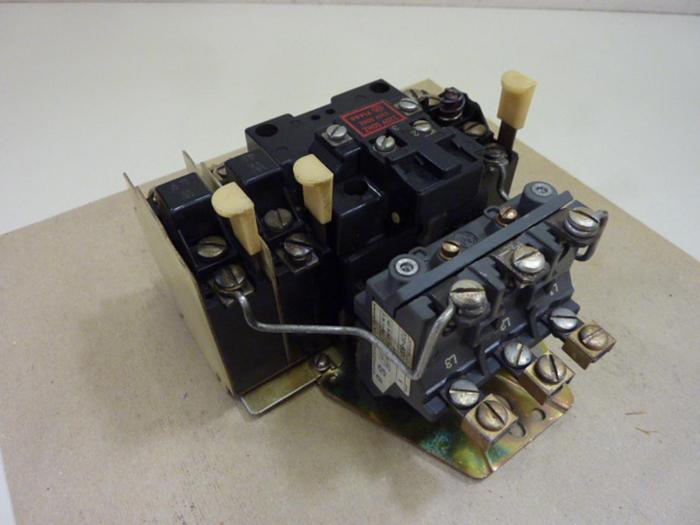 Used ALLEN BRADLEY Motor Starter Size 1 709-BOD103 SER K #30111