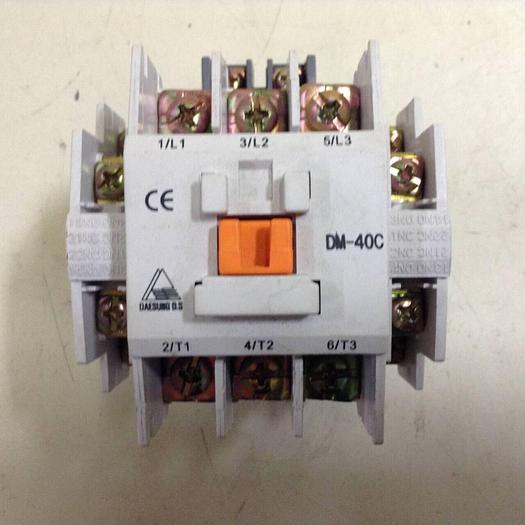 Used DAESUNG AC Magnetic Contactor DM-40C #87698