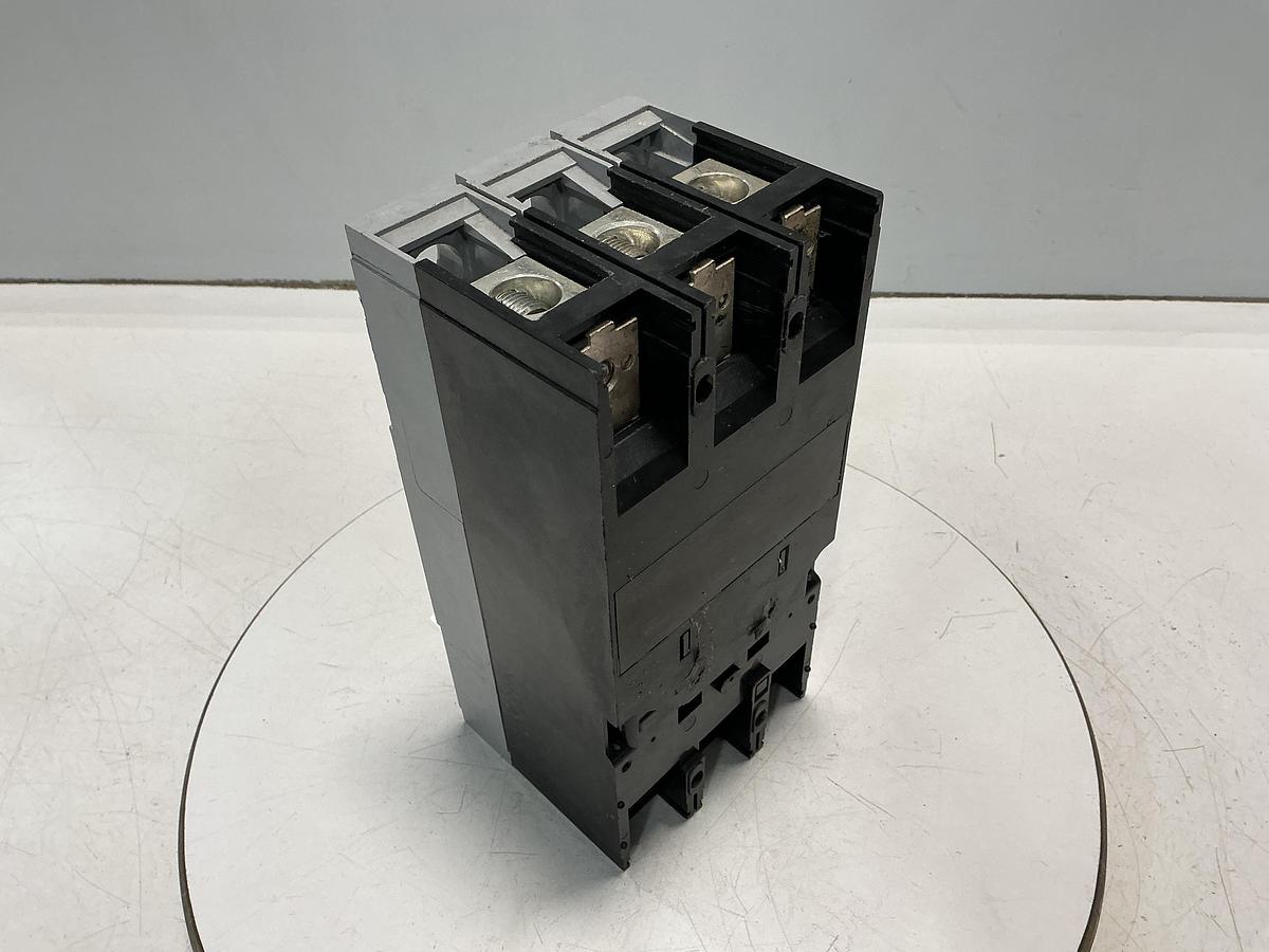 Used SIEMENS FXD63A250