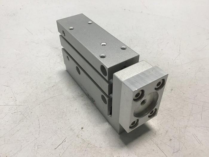 Used SMC Pneumatic Slide Cylinder MXU16-30-F9BL #107937