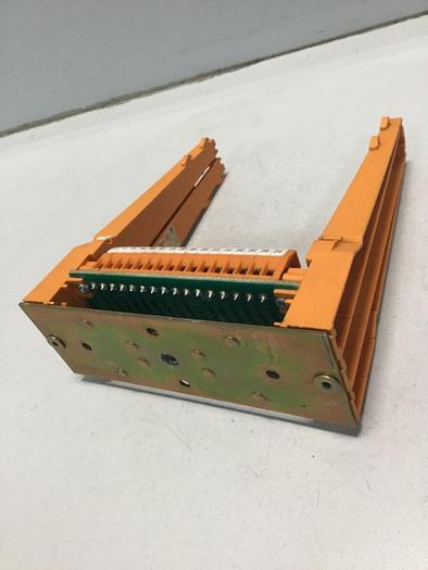 Used WEIDMULLER Card Holder / Rack SKHD32S #101633