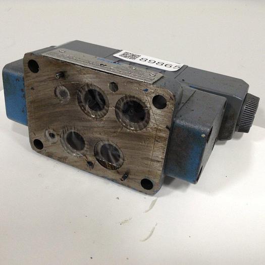 Used VICKERS Valve DG5S40431CETMUHL7B1370 #89865