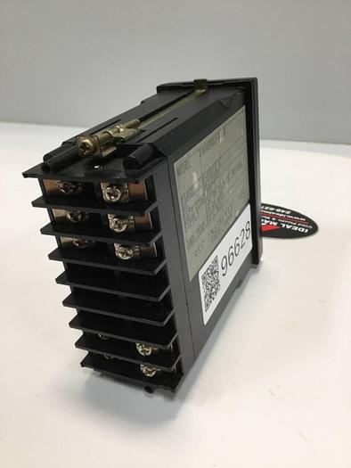Used RKC Temperature Control REX-C400FK03VAB #96628