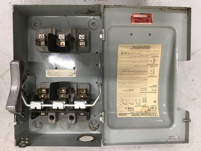 Used SIEMENS 30 Amp ITE Heavy Duty Vacu-Break F-351 #127057