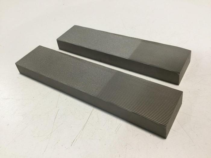 STERLING DIE Boltmaker Die 2 Piece Set IS-M080-000XB3124-0002877 #110170