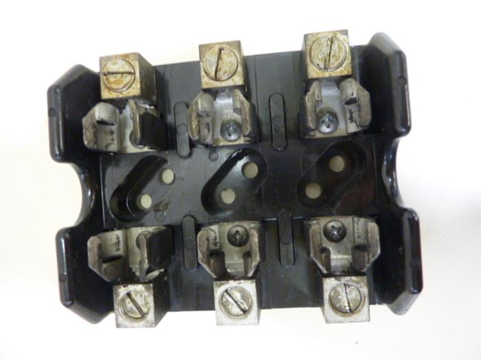 Used BUSSMANN 30 Amp Fuse Holder T60030-3CR #59240