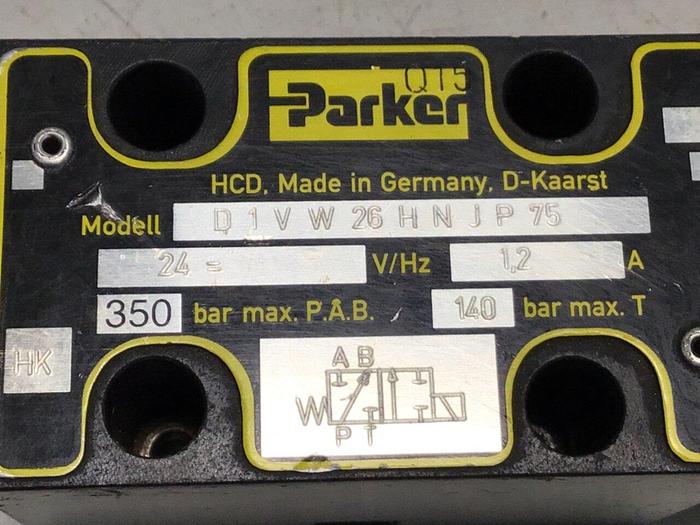 Used PARKER Valve D1VW26HNJP75 #130544