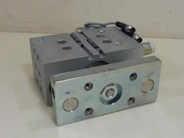 Used FESTO Pneumatic Cylinder DFM-40-25-P-A-GF #57353