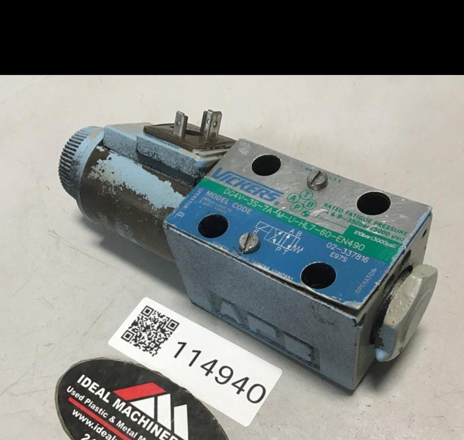 Used VICKERS Directional Valve DG4V3S7AMUHL760EN490 USED