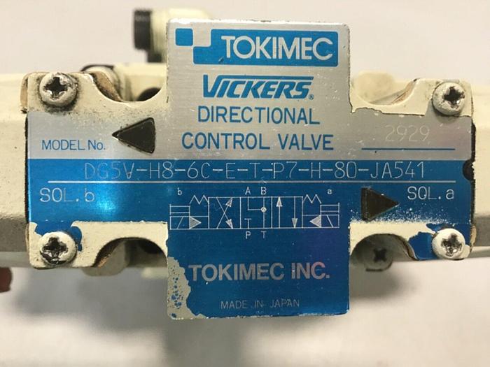 Used VICKERS Valve DG5V-H8-6C-E-T-P7-H-80-JA541 #142156