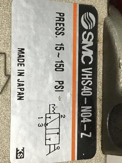 Used SMC Filter Regulator AW40-N04-Z #130724