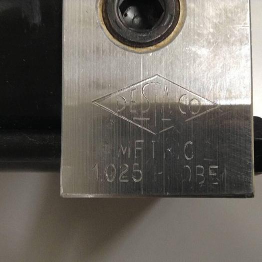 Used DESTACO Pneumatic Hold Clamp 991MAL-X29M-90-97-22 #90045