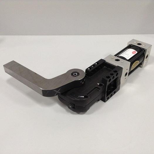 Used DESTACO Pneumatic Hold Down Clamp 99MAL-X27M-90-97-22-DS #90042