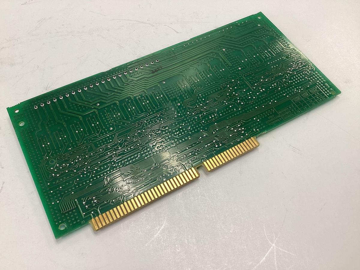 Used CINCINNATI MILACRON Circuit Board 3-542-1292A / BRACKET Used