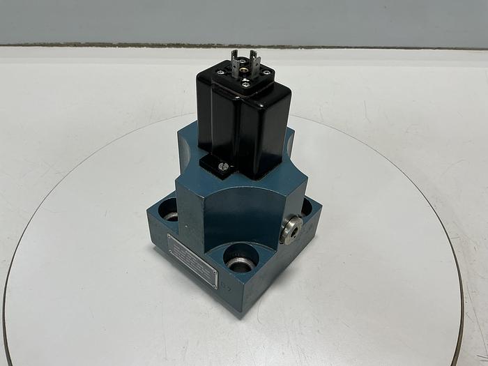 Used BOSCH 0 810 070 032