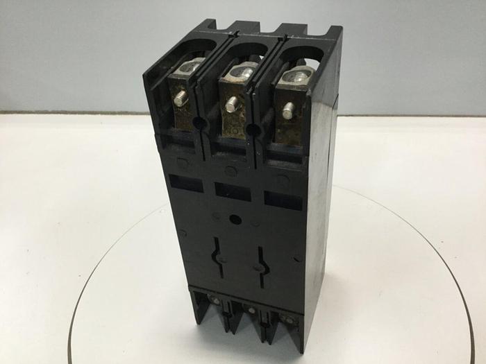 Used GENERAL ELECTRIC / GE 125 Amp Circuit Breaker TFJ236125 Used