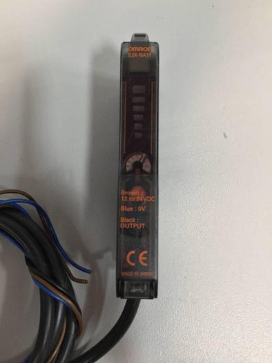 Used OMRON Photoelectric Sensor E3X-NA11 #99425