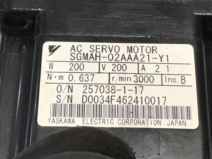 Used YASKAWA Servo Motor SGMAH-02AAA21-Y1 Used