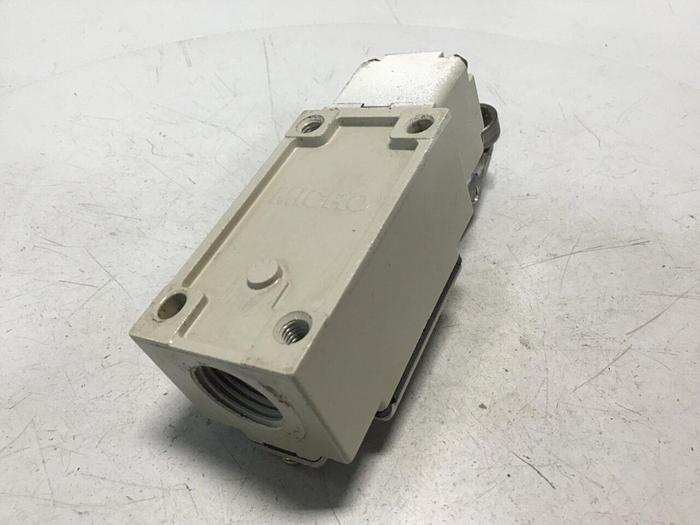 Used YAMATAKE Limit Switch LJA10-11A21N-004 #121472