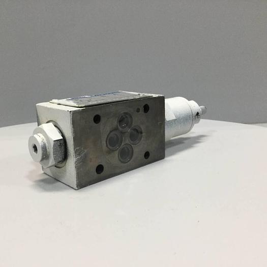 Used VICKERS Tokimec Valve DGMRI3PPBWB40J #94153