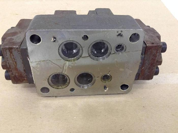 Used VICKERS Valve DG3V76C10JA8Z #71042