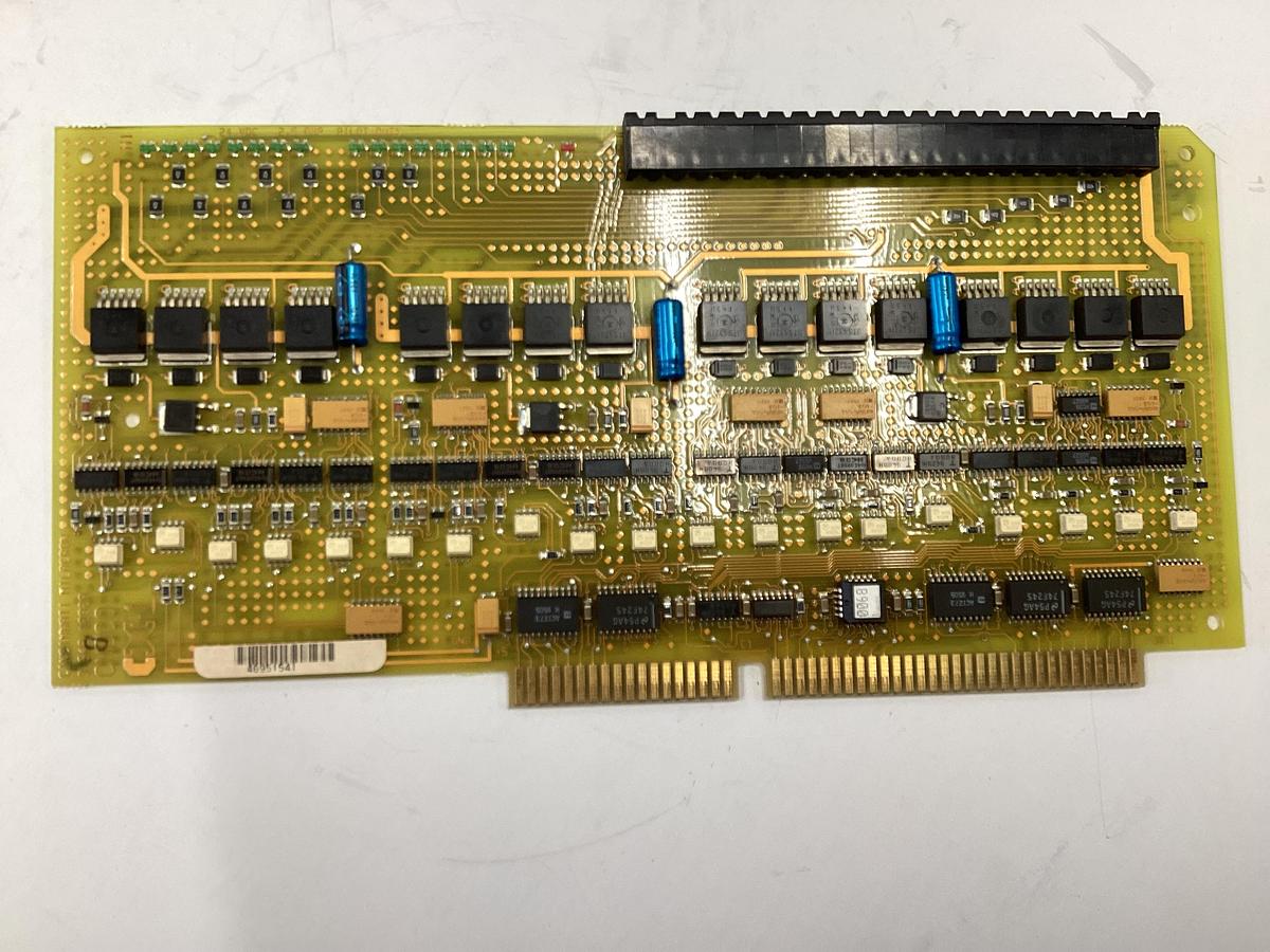 Used CINCINNATI MILACRON Circuit Board 3-542-1292A / BRACKET Used