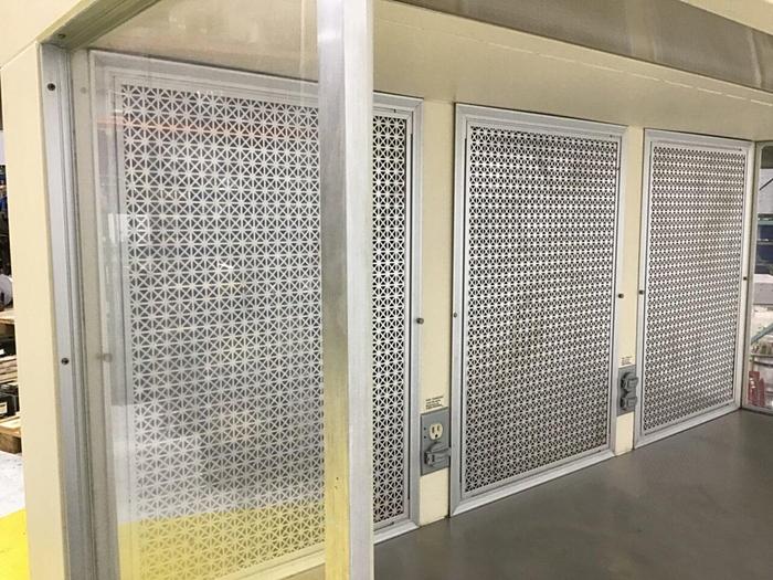 Used NUAIRE Laminar Flow Hood NU-603-630 Used