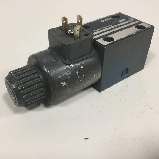 Used BOSCH Directional Valve 0 810 091 227 #90913