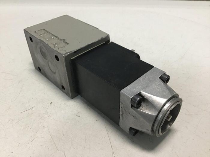 Used REXROTH Solenoid Valve 4WE6LB51AG24 Used