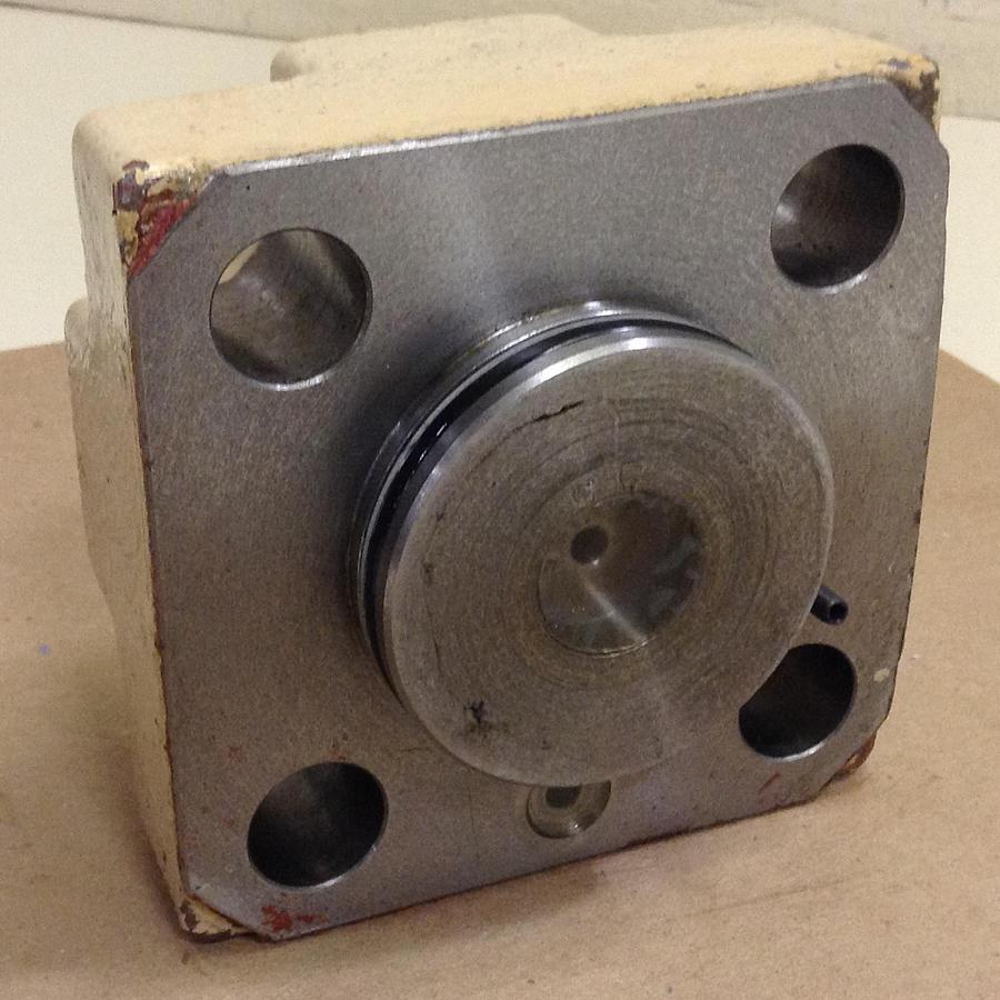 Used VICKERS Cartridge Valve CVC32NT3910JA Used