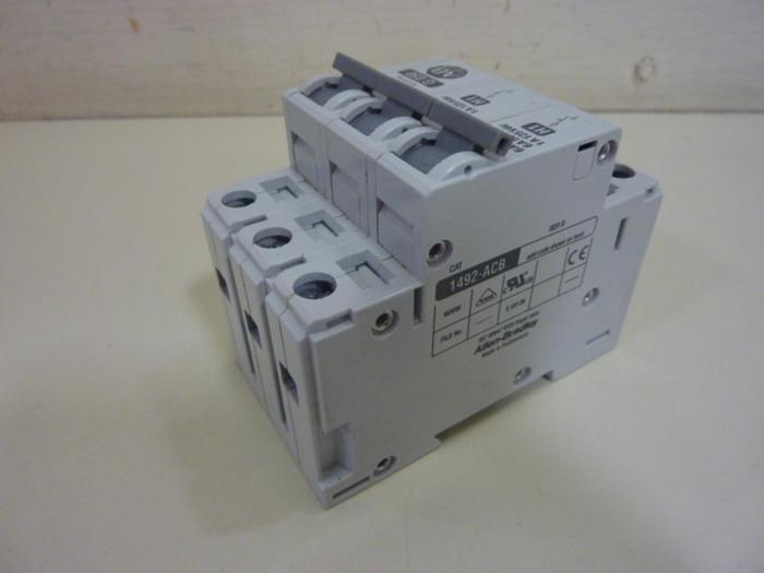 Used ALLEN BRADLEY 5 Amp Circuit Breaker 1492-CB1/G050 SER C #64491