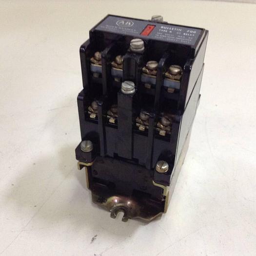 Used ALLEN BRADLEY AC Relay 700-N800A1 SER C #86494