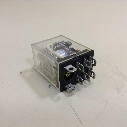 Used ALLEN BRADLEY Relay 700-HF32A1 SER B #76329