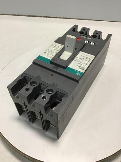 Used GENERAL ELECTRIC / GE 125 Amp Circuit Breaker TFJ236125WL USED