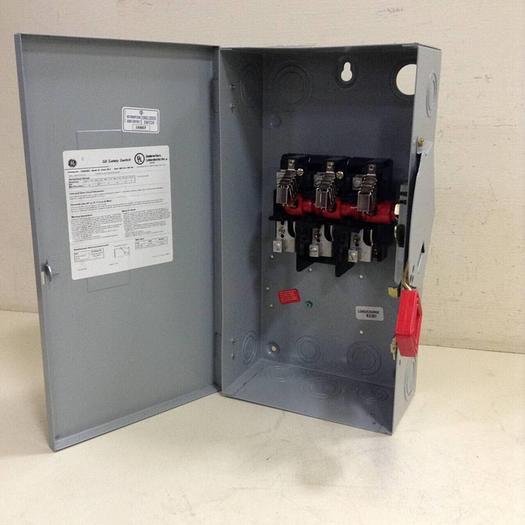 Used GENERAL ELECTRIC / GE Safety Switch THN3362 #81939
