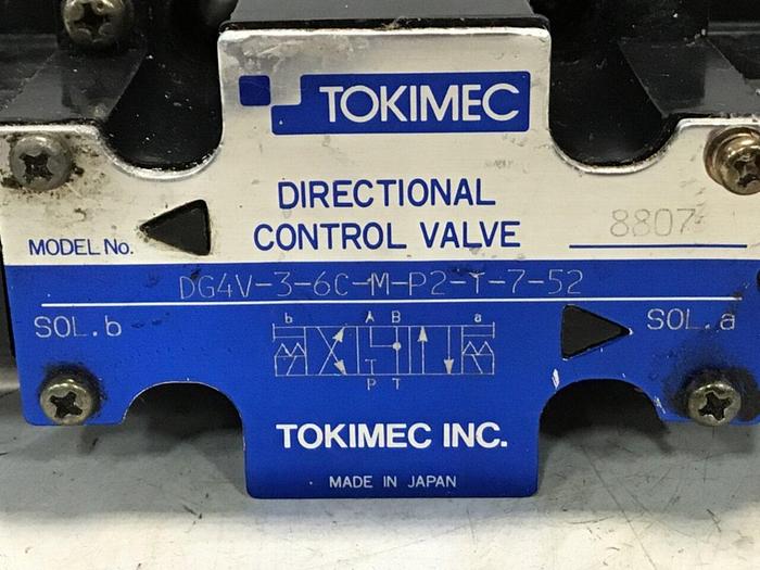 Used TOKIMEC Valve DG4V-3-6C-M-P2-T-7-52 #138059