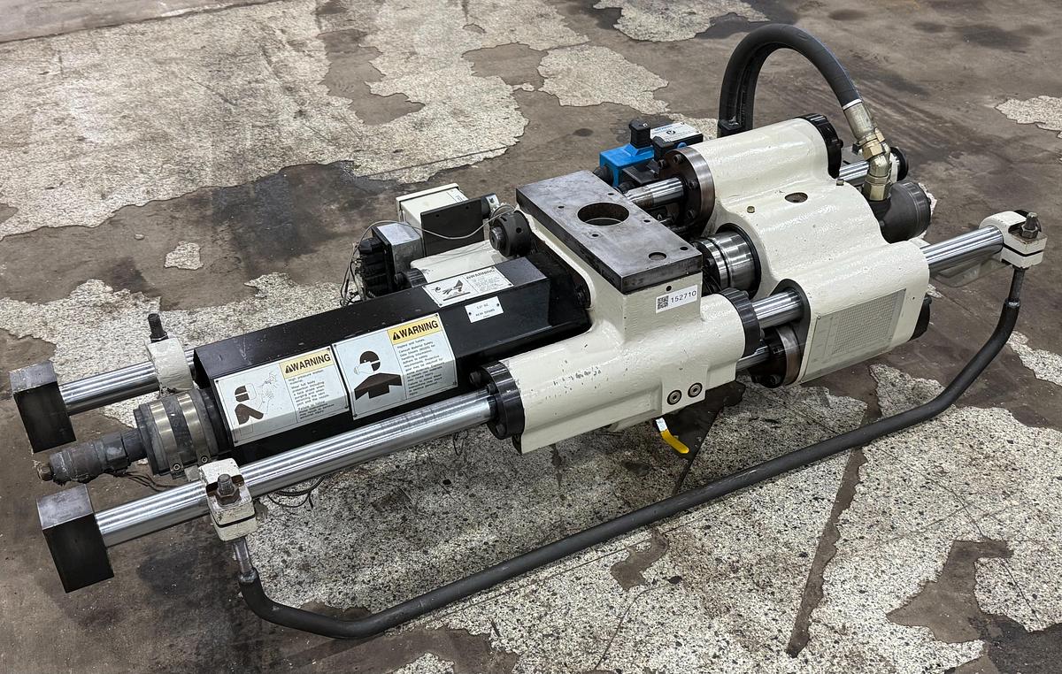 Used CINCINNATI MILACRON VST 85-6.04 INJECTION UNIT