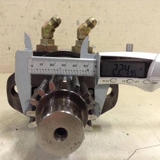 Used CHAR LYNN Die Height Hydraulic Motor 101 2169 009 Used