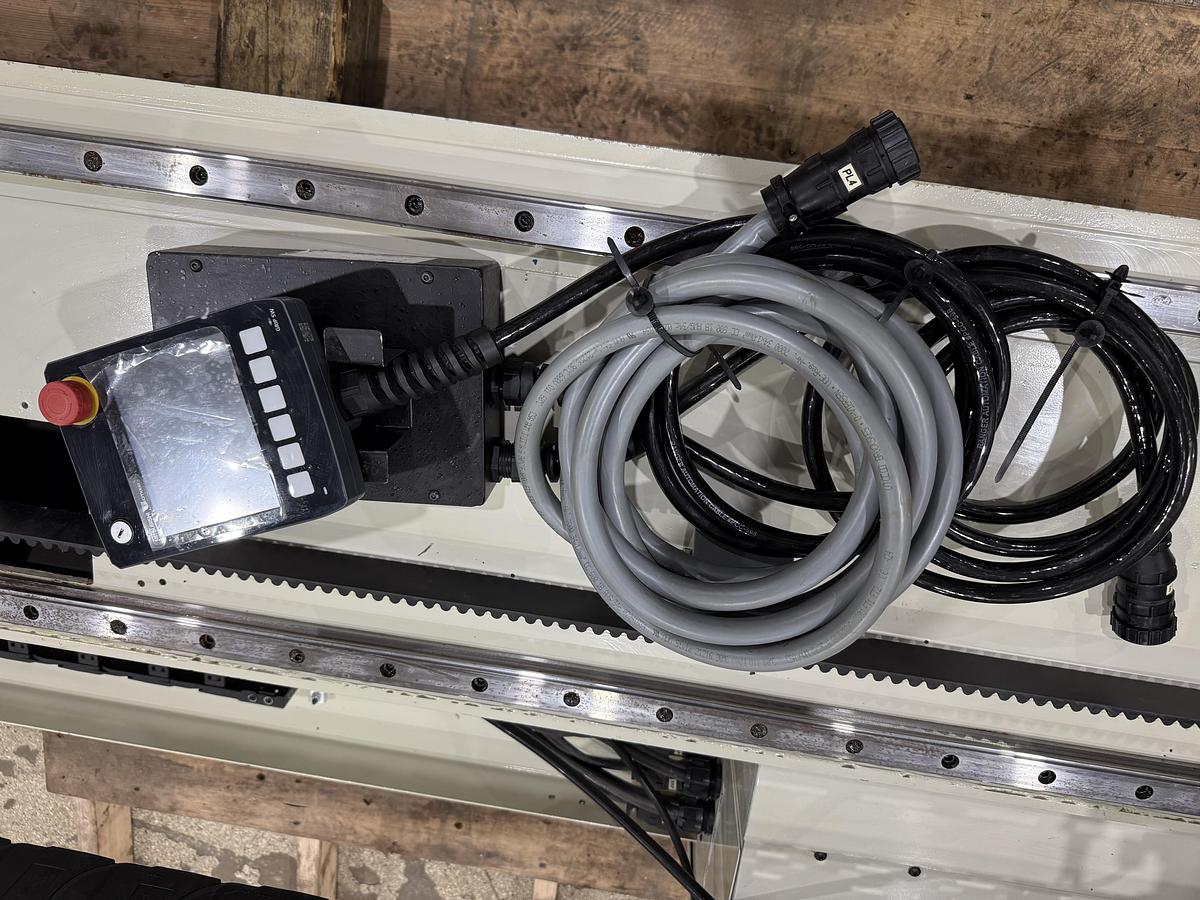 Used CENTERLINE Sepro 1500