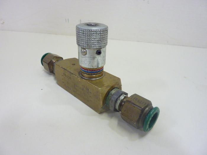 Used PARKER Flow Control Valve F600B #44582